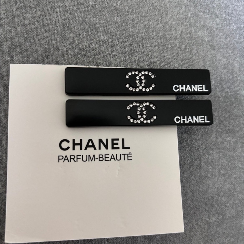 Black Hair Clips with Logo